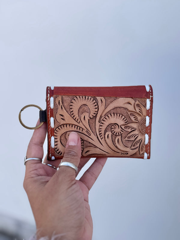 Women's Hand Tooled Carving Leather Coin Purse Stylish Clutch