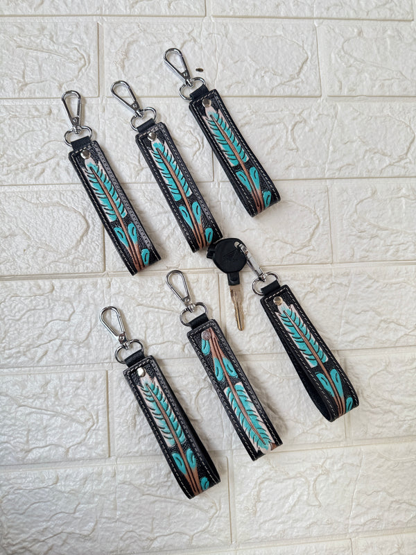 Handmade High Quality Key Chain Hand Tooled Leather Keychain Real Genuine Leather Turquoise Color Keyrings Fashionable Keychains