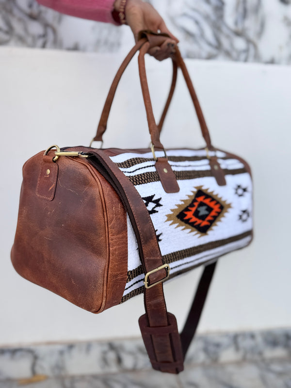 Latest Arrival Vintage Style Aztec Tooled Leather Duffel Bags Genuine Leather Large Travel Bags
