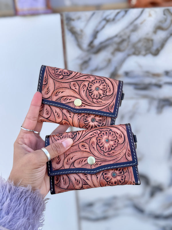 Hand Tooled Carving Coin Purse Western Leather Small Size Wallet for Unisex